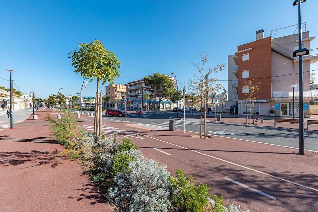 2 Min From The Sea Pool, Comfort And Free Wifi Miami Platja  Exterior foto